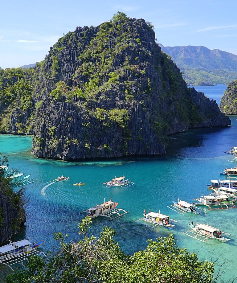 1620px-Kayangan_Lake,_Coron_-_Palawan